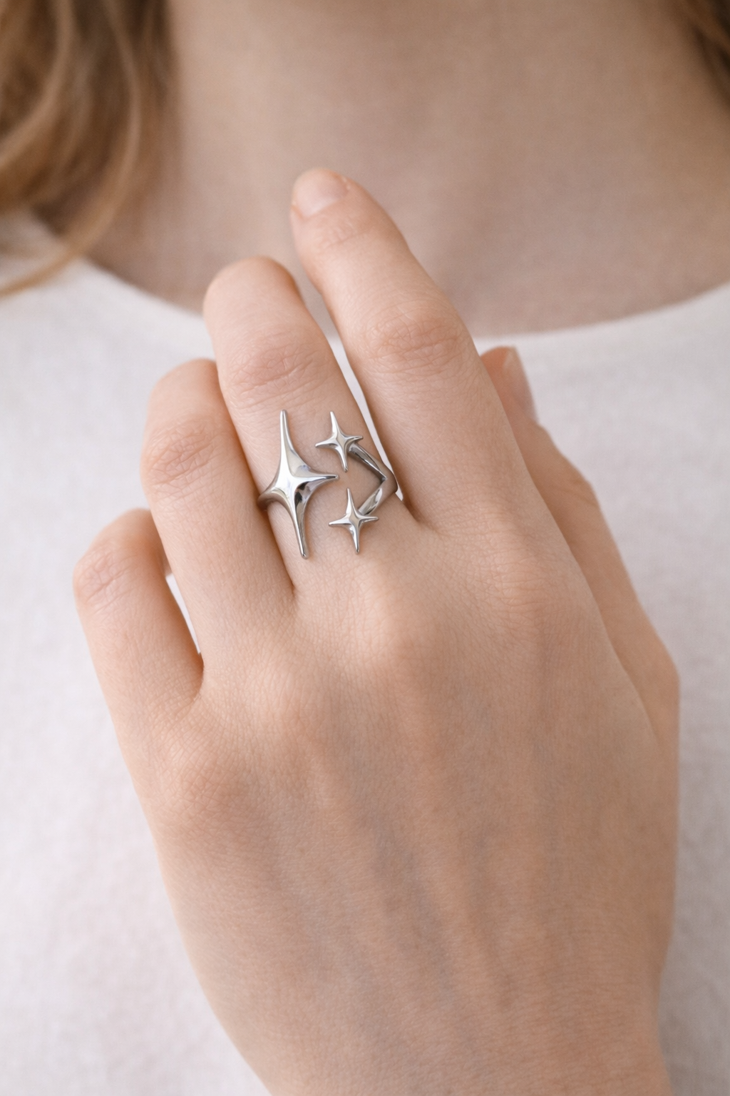 Waterproof Tarnish-Proof Starburst Ring – Gold Ion Plated Stainless Steel