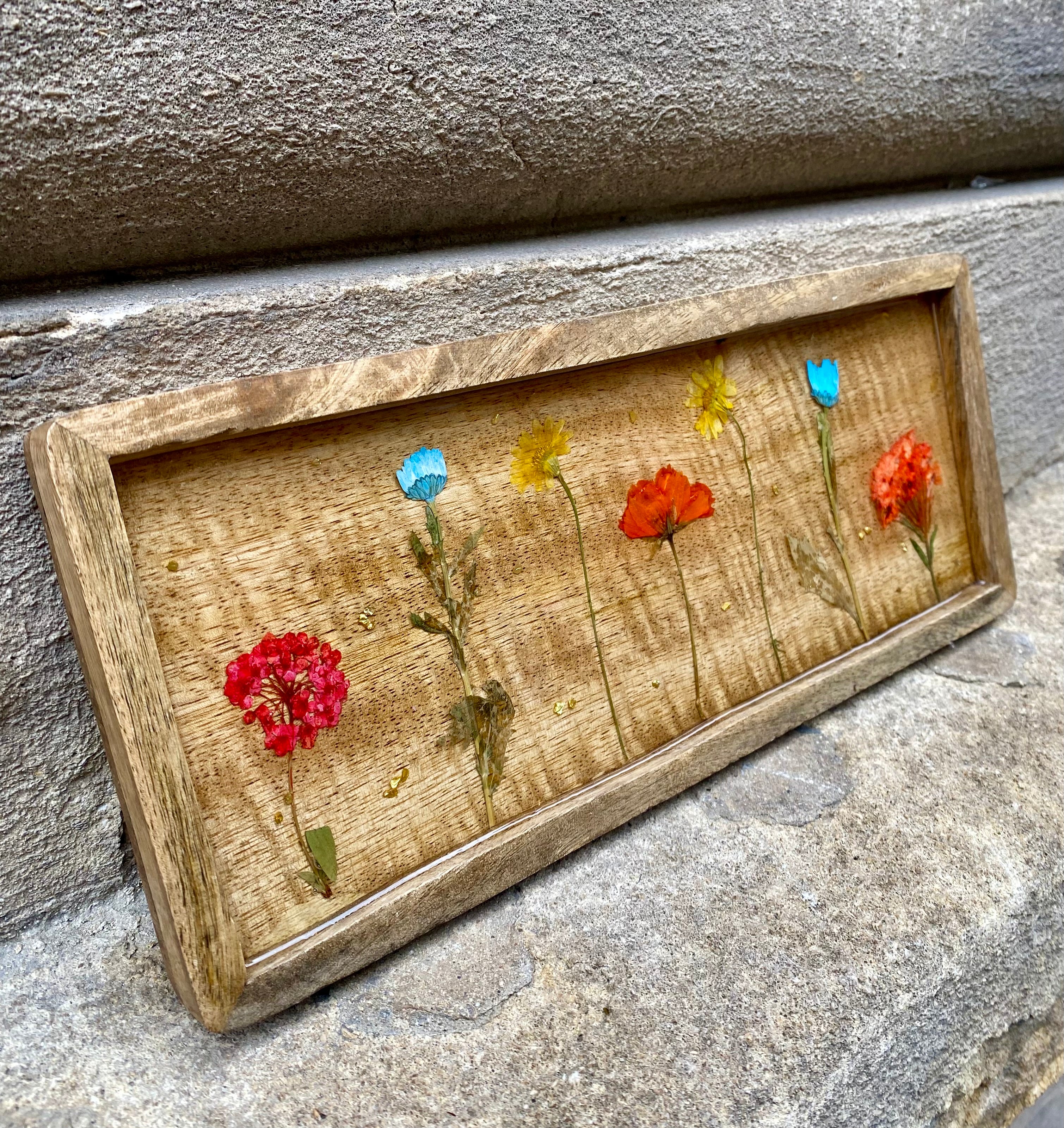 Mangowood & Resin Flower Tray