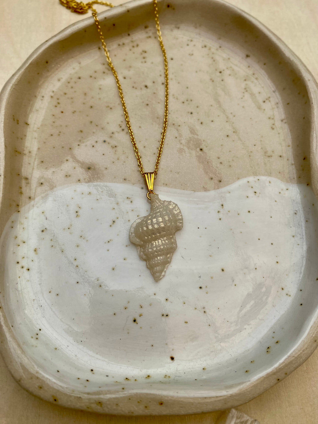 Resin Shell Necklace