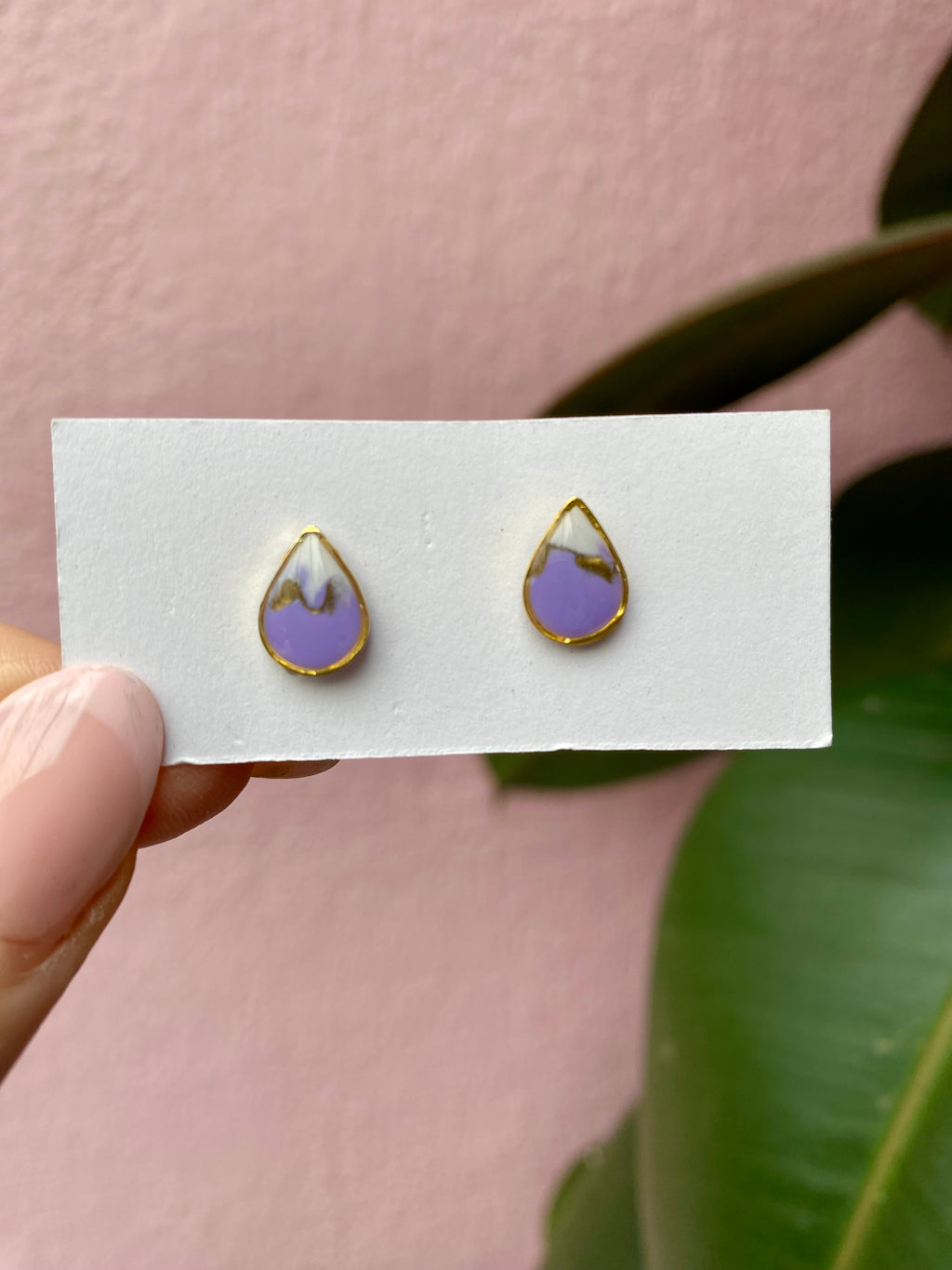 Resin Studs